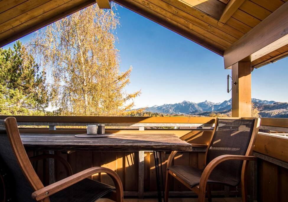 Luxury Living Near Weissensee +Balcony +Netflix Fussen Exterior photo