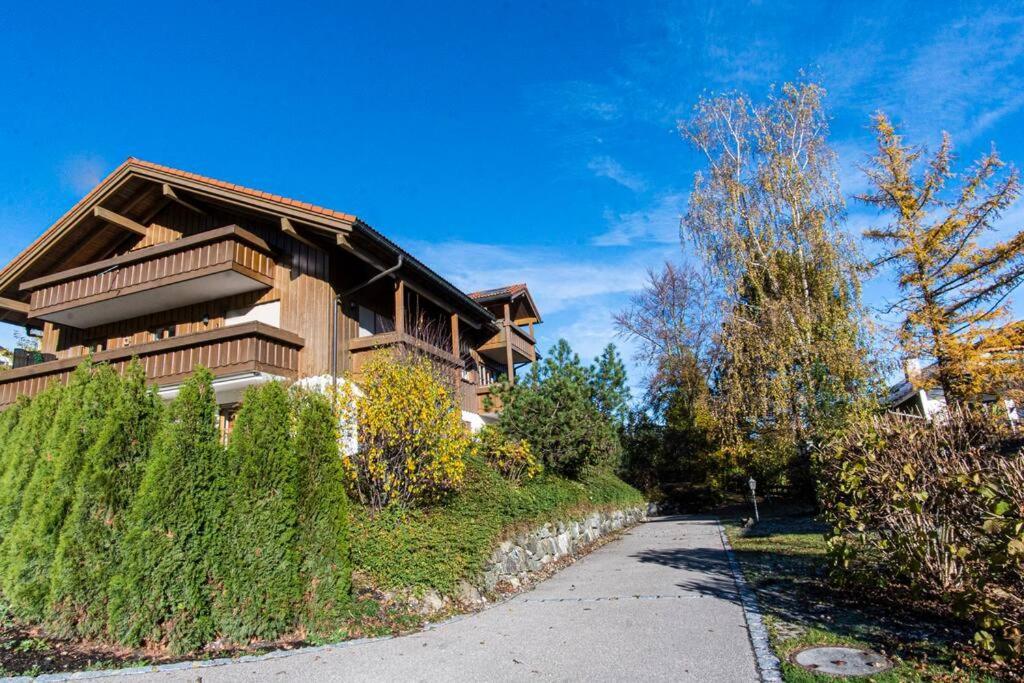 Luxury Living Near Weissensee +Balcony +Netflix Fussen Exterior photo